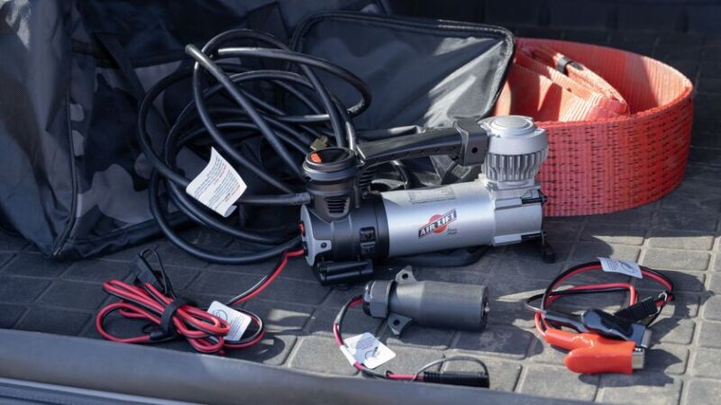 Air Lift 16188 - ALF16188 - Air Lift Digital Portable Compressor - Shipped in Europe - Tuningsupply.com