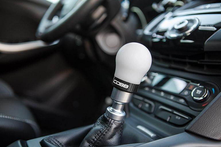 COBB 291350-W-BK - COBB291350-W-BK - Cobb Ford 13-14 Focus ST/14-15 Fiesta ST White Shift Knob - Black Base - Shipped in Europe - Tuningsupply.com