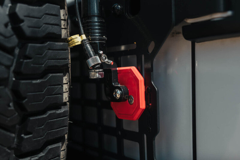 DV8 Offroad UNMM-02 - DVEUNMM-02 - DV8 Offroad Universal Molle Adj. Antenna & Whip Mount - Shipped in Europe - Tuningsupply.com