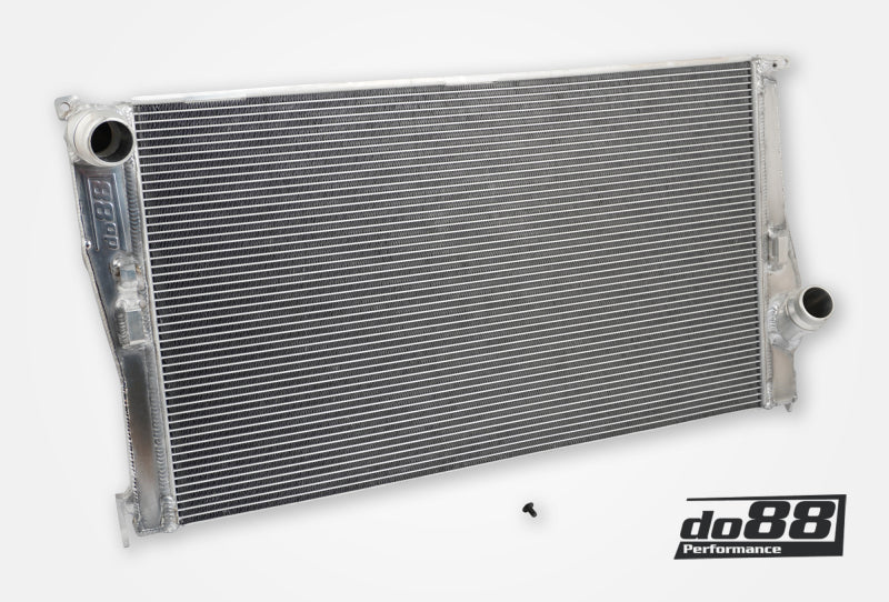 do88 WC-390 - DOBWC-390 - do88 07-13 BMW 135i/335i N54/N55 (E82/E88/E9X) Manual Radiator - Shipped in Europe - Tuningsupply.com