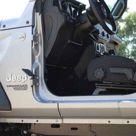 Fishbone Offroad FB21082 - FBOFB21082 - Fishbone Offroad 2018+ Jeep Wrangler JL / 2020+ Gladiator JT Foot Peg Set - Black - Shipped in Europe - Tuningsupply.com