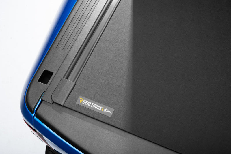 BAK - BAK80213 - BAK 09-18 Dodge Ram (19-20 Classic) w/o Ram Box Revolver X4s 6.4ft Bed Cover (2020 New Body Style) - Shipped in Europe - Tuningsupply.com