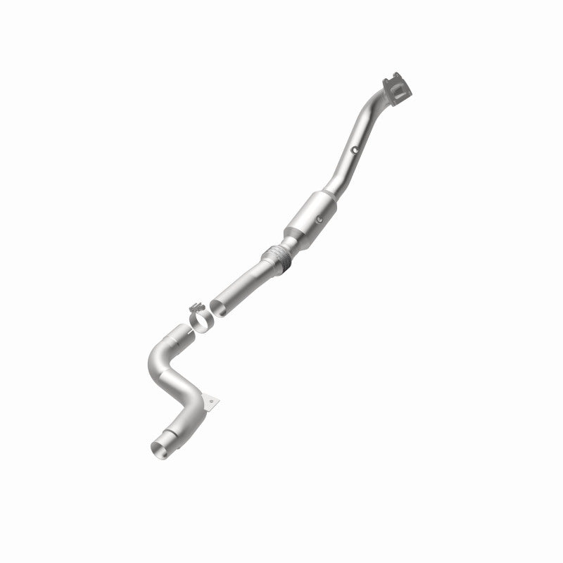 Magnaflow 22-139 - MAG22-139 - MagnaFlow Left Side Direct Fit Catalytic Converter 15-17 Chrysler 300 3.6L (4-Bolt Flange) - Shipped in Europe - Tuningsupply.com