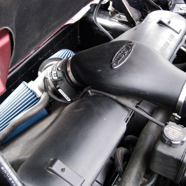 Volant 25857C - VOL25857C - Volant 97-00 Chevrolet Corvette 5.7L Blue Recharger Pro5 Open Element Air Intake System - Shipped in Europe - Tuningsupply.com