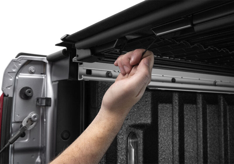 BAK - BAK80227RB - BAK 19-21 Dodge Ram w/ Ram Box Revolver X4s 5.7ft Bed Cover (New Body Style 1500 Only) - Shipped in Europe - Tuningsupply.com