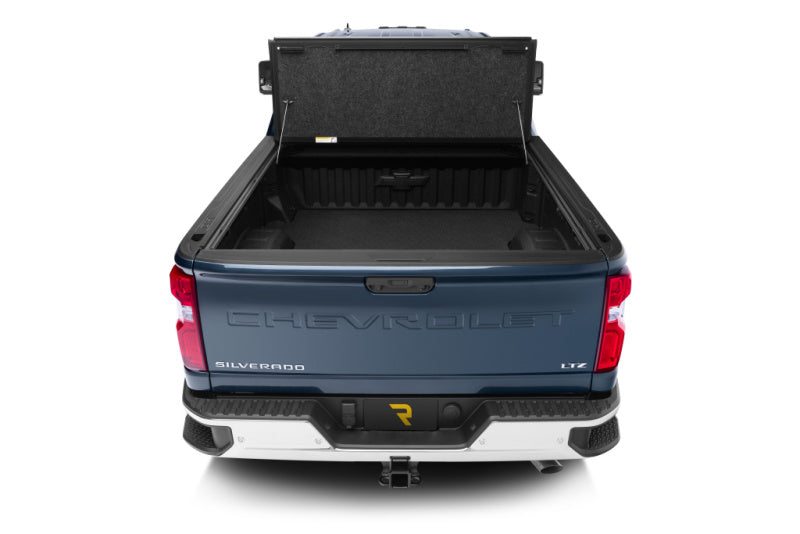 Undercover UX12024 - UNDUX12024 - UnderCover 2020 Chevy Silverado 2500/3500 HD 6.9ft Ultra Flex Bed Cover - Shipped in Europe - Tuningsupply.com