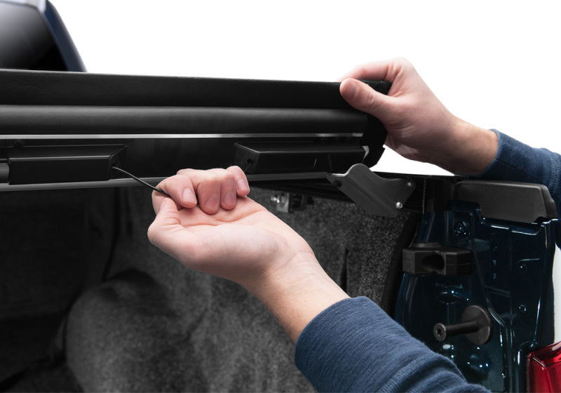 BAK - BAK39330 - BAK 17-23 Ford Super Duty 6ft 9in Bed Revolver X2 - Shipped in Europe - Tuningsupply.com