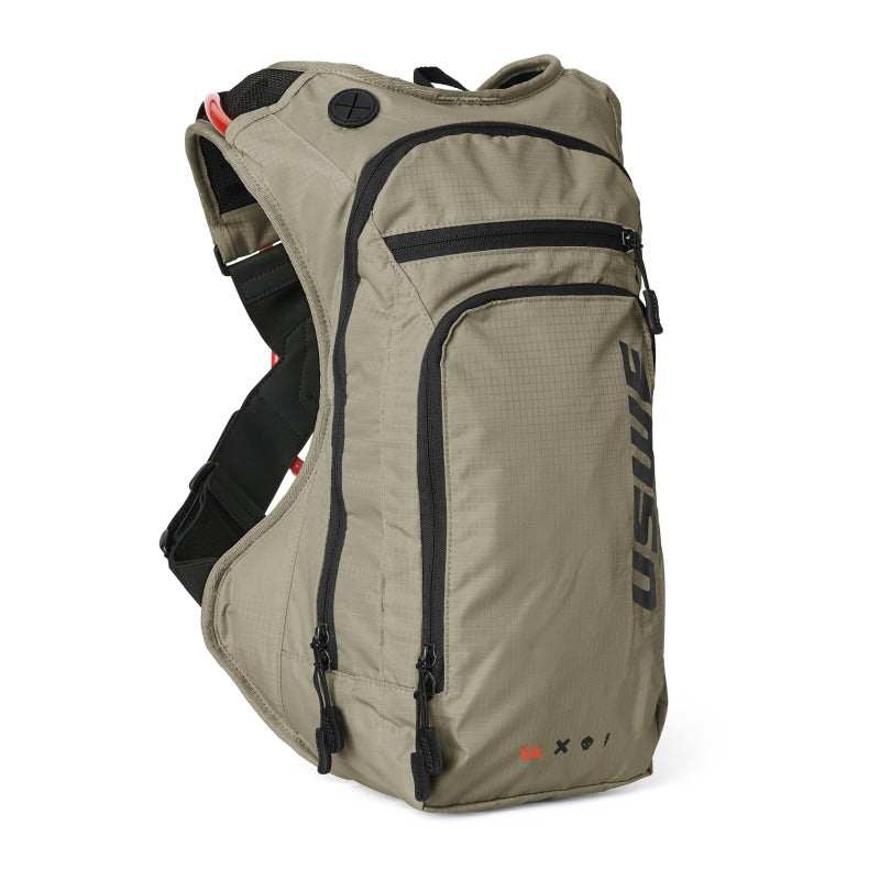 USWE 5209077021 - USW5209077021 - USWE Outlander Moto Hydration Pack 9L - Sand - Shipped in Europe - Tuningsupply.com