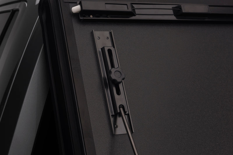 BAK - BAK448602 - BAK 17-20 Honda Ridgeline BAKFlip MX4 - Shipped in Europe - Tuningsupply.com