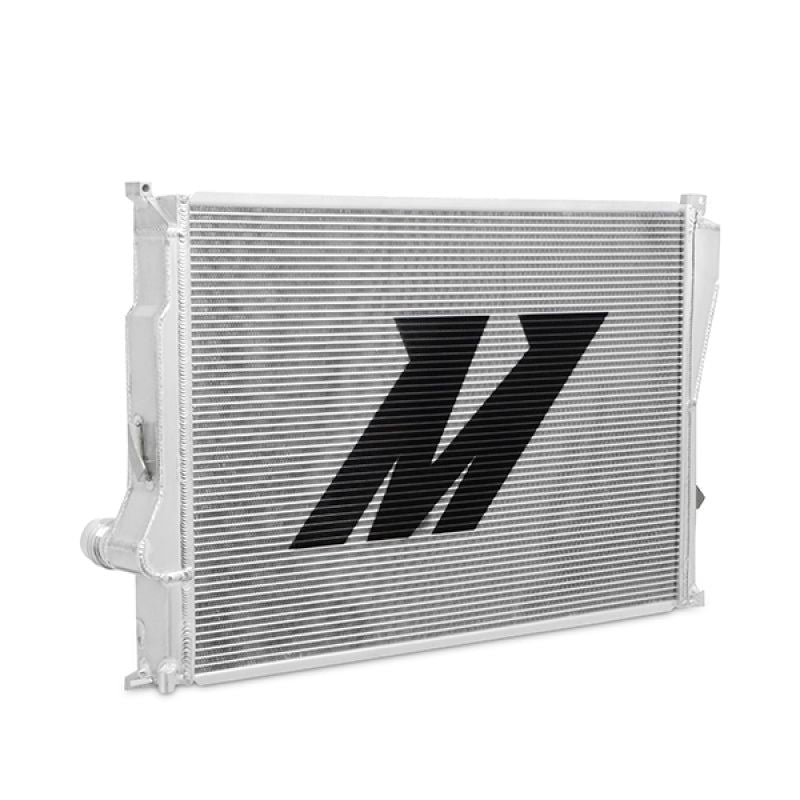 Mishimoto MMRAD-E46-01 - MISMMRAD-E46-01 - Mishimoto 01-06 BMW M3 3.2L Performance Aluminum Radiator - Shipped in Europe - Tuningsupply.com
