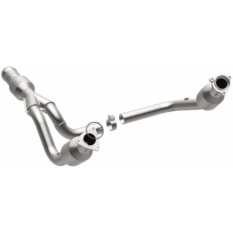 Magnaflow 52617 - MAG52617 - MagnaFlow Direct Fit Catalytic Converter 2015 GMC Yukon XL V8 6.2L - Shipped in Europe - Tuningsupply.com
