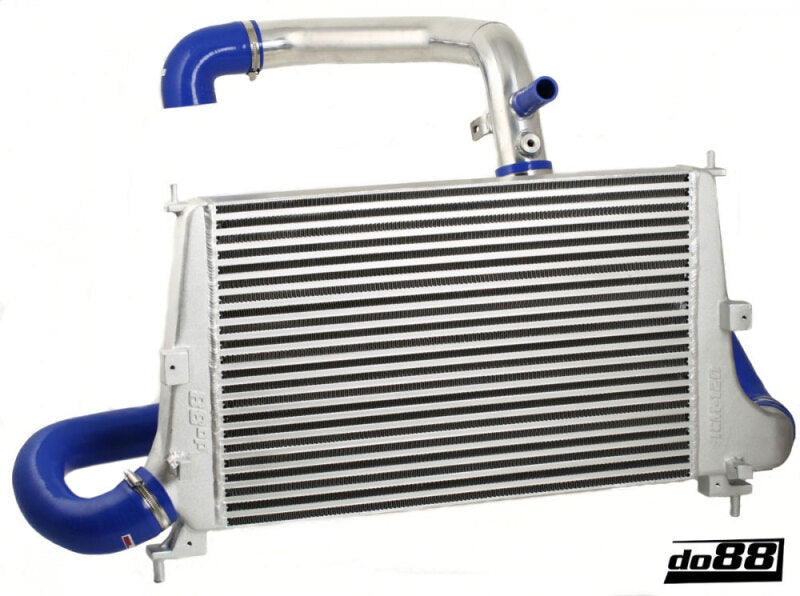 do88 BIG-95-S-02 - DOBBIG-95-S-02 - do88 98-00 SAAB 9-5 2.0T/2.3T/Aero (B205/B235) BigPack Intercooler Kit w/Black Hoses - Shipped in Europe - Tuningsupply.com