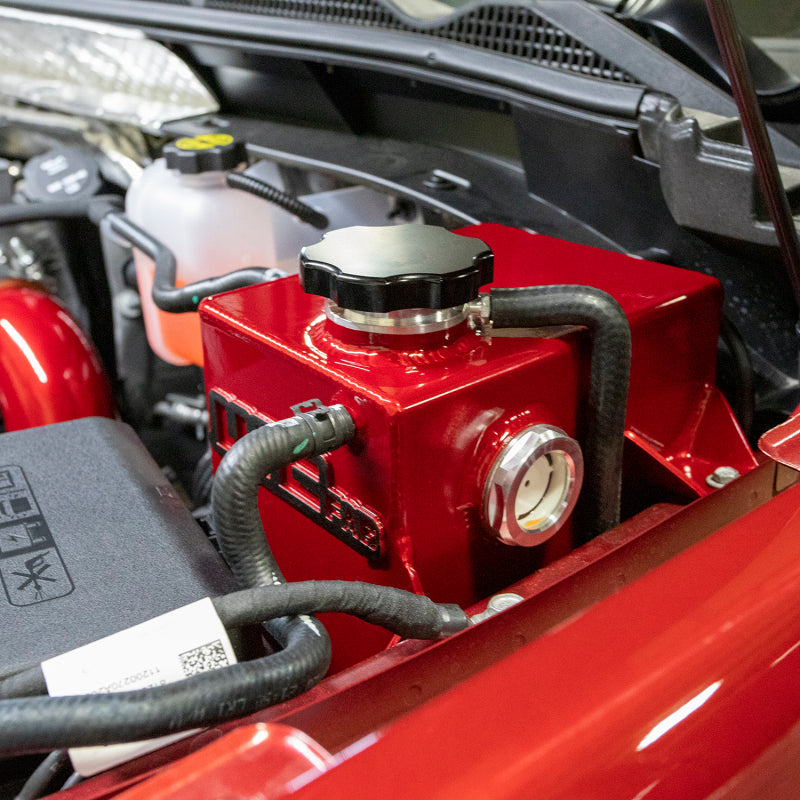 Wehrli WCF100268-RED - WCFWCF100268-RED - Wehrli 20-24 Chevrolet-GMC 6.6L L5P Duramax OEM Placement Coolant Tank Kit - WCFab Red - Shipped in Europe - Tuningsupply.com