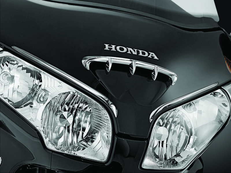 Kuryakyn 7322 - KUR7322 - Kuryakyn Fairing Scoop Trim 01-10 Honda GL1800 Chrome - Shipped in Europe - Tuningsupply.com