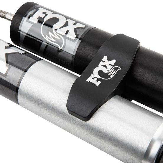 FOX 985-24-243 - FOX985-24-243 - Fox 20+ GM 2500/3500 HD 2.0 Performance Series Smooth Body Reservoir Rear Shock 0-1in Lift - Shipped in Europe - Tuningsupply.com