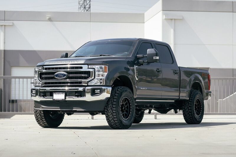 Cognito 220-P1135 - COG220-P1135 - Cognito 20-24 Ford F-250/350 SD 4WD 3in Performance Lift Kit w/ Fox PS 2.0 IFP Shocks - Shipped in Europe - Tuningsupply.com