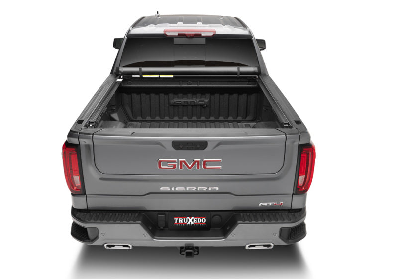 Truxedo 572401 - TRX572401 - Truxedo 19-20 GMC Sierra & Chevrolet Silverado 1500 (New Body) 5ft 8in Lo Pro Bed Cover - Shipped in Europe - Tuningsupply.com