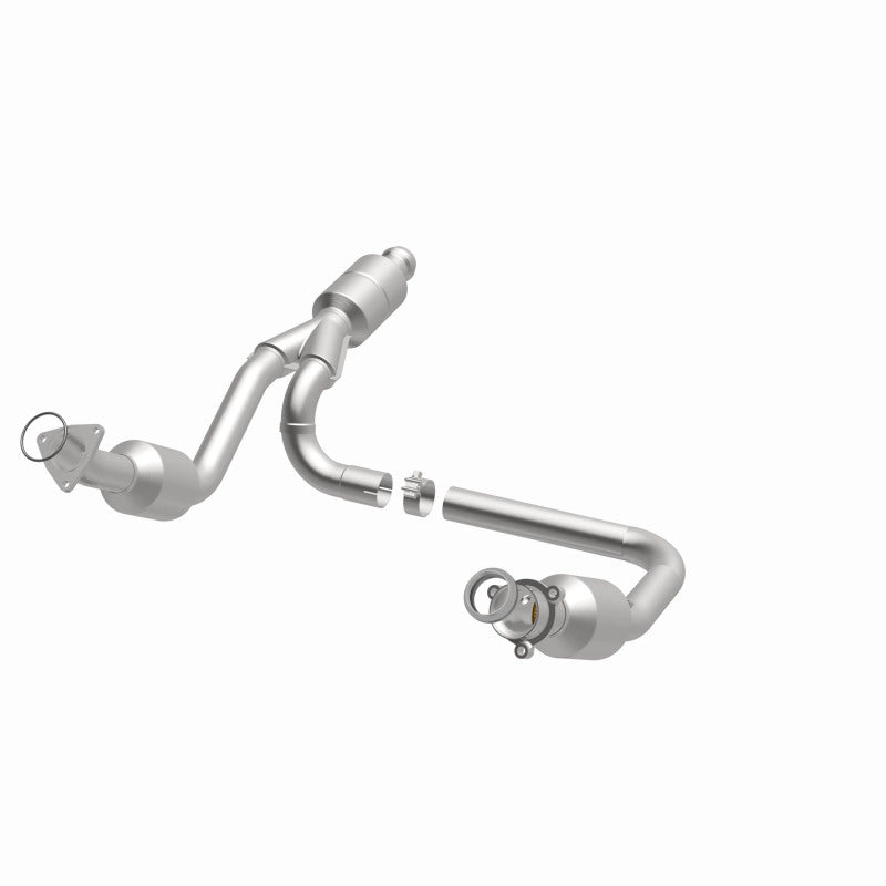 Magnaflow 52642 - MAG52642 - MagnaFlow Conv Direct Fit 14-16 GMC Sierra 1500 V6 4.3L - Shipped in Europe - Tuningsupply.com