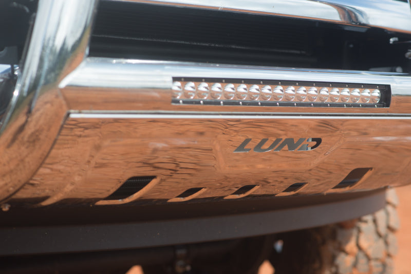 LUND 47021214 - LND47021214 - Lund 07-17 Chevy Silverado 1500 Bull Bar w/Light & Wiring - Polished - Shipped in Europe - Tuningsupply.com