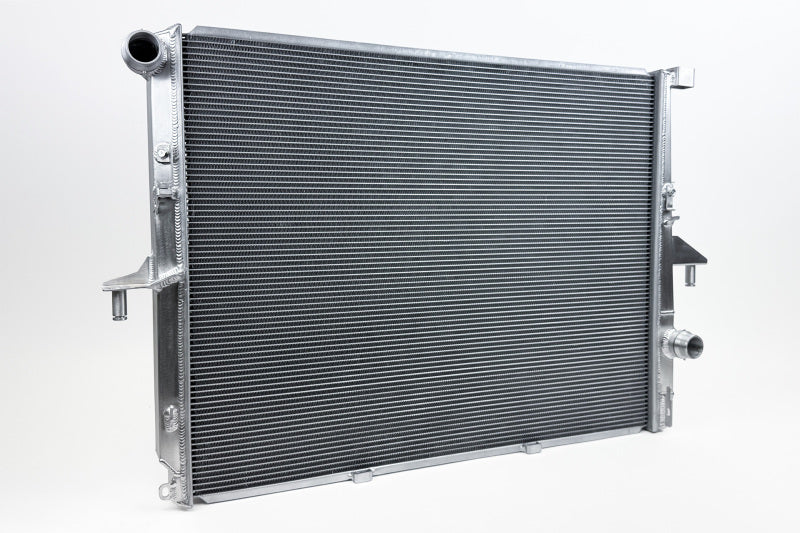 CSF 7227 - CSF7227 - CSF Porsche 955/957 Cayenne / Audi Q7 / VW Touareg Heavy-Duty Performance Radiator - Shipped in Europe - Tuningsupply.com