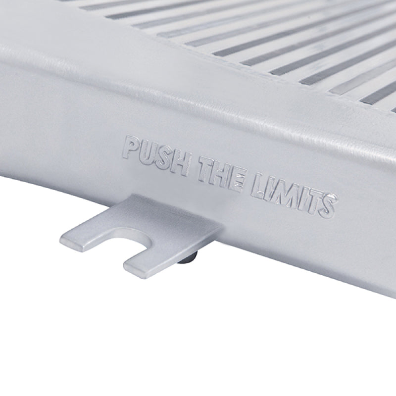 Mishimoto MMINT-RAM-94SL - MISMMINT-RAM-94SL - Mishimoto 94-02 Dodge Ram 2500 5.9L Cummins Intercooler (Silver) - Shipped in Europe - Tuningsupply.com