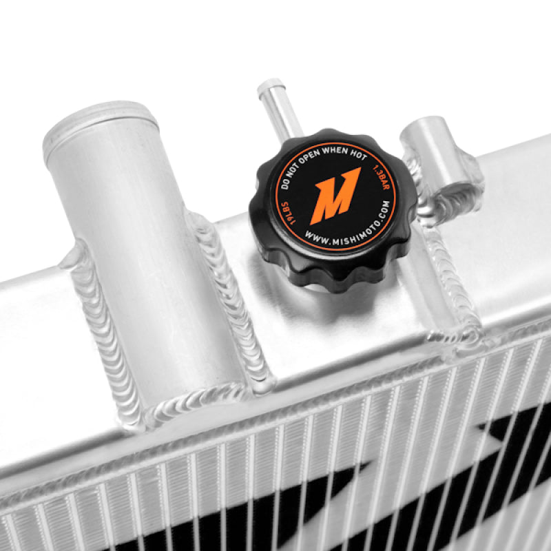 Mishimoto MMRAD-EVO-01 - MISMMRAD-EVO-01 - Mishimoto 03-07 Mitsubishi Lancer Evo Manual Aluminum Radiator - Shipped in Europe - Tuningsupply.com