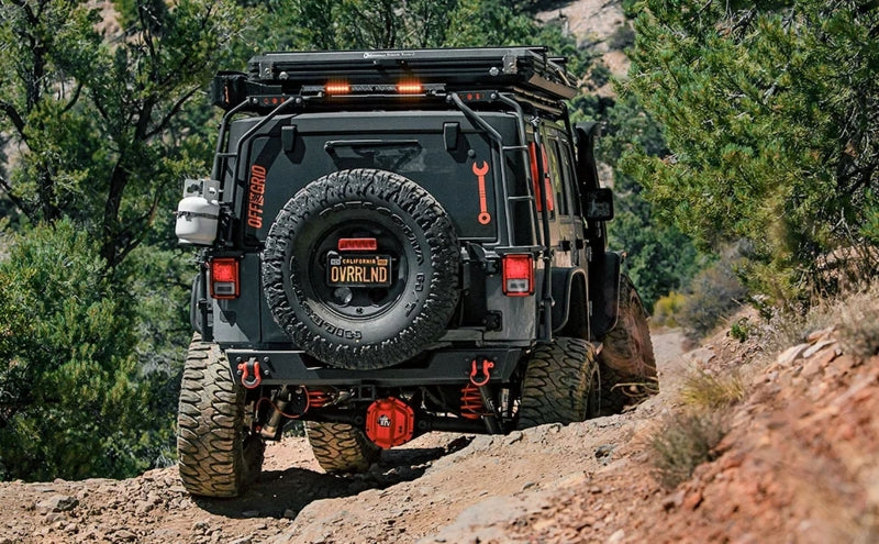 Magnaflow 19668 - MAG19668 - MagnaFlow 07-18 Jeep Wrangler JK Overland Series Axle-Back Exhaust System - Shipped in Europe - Tuningsupply.com