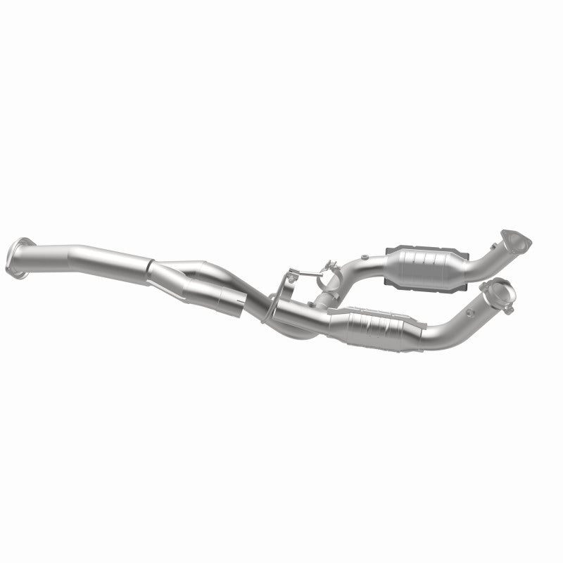 Magnaflow 21-252 - MAG21-252 - MagnaFlow Conv Direct Fit 11-16 Chevrolet Silverado 2500HD/3500HD / GMC Sierra 2500HD/3500HD - Shipped in Europe - Tuningsupply.com