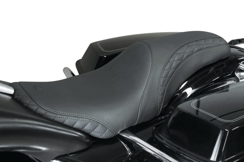 Mustang Motorcycle 75269 - MMP75269 - Mustang 08-21 Harley Electra Glide,Rd Glide,Rd King Tripper Fastback 1PC Seat w/Diam Stitch - Black - Shipped in Europe - Tuningsupply.com