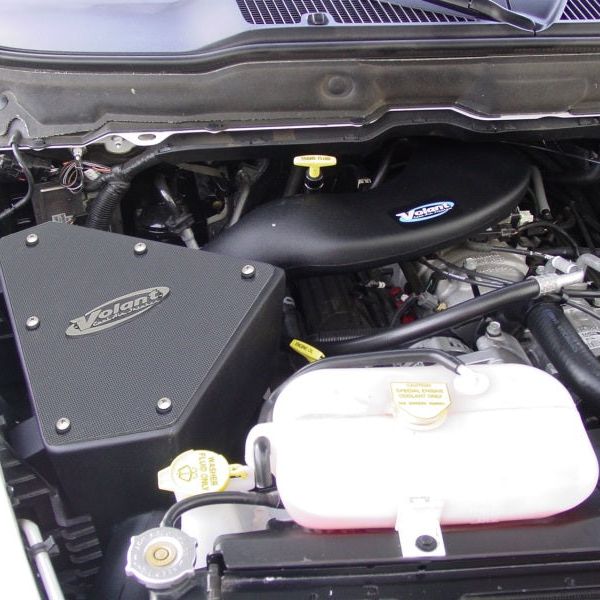 Volant 16059 - VOL16059 - Volant 02-06 Dodge Ram 1500 / 2500 5.9L V8 Pro5 Closed Box Air Intake System - Shipped in Europe - Tuningsupply.com