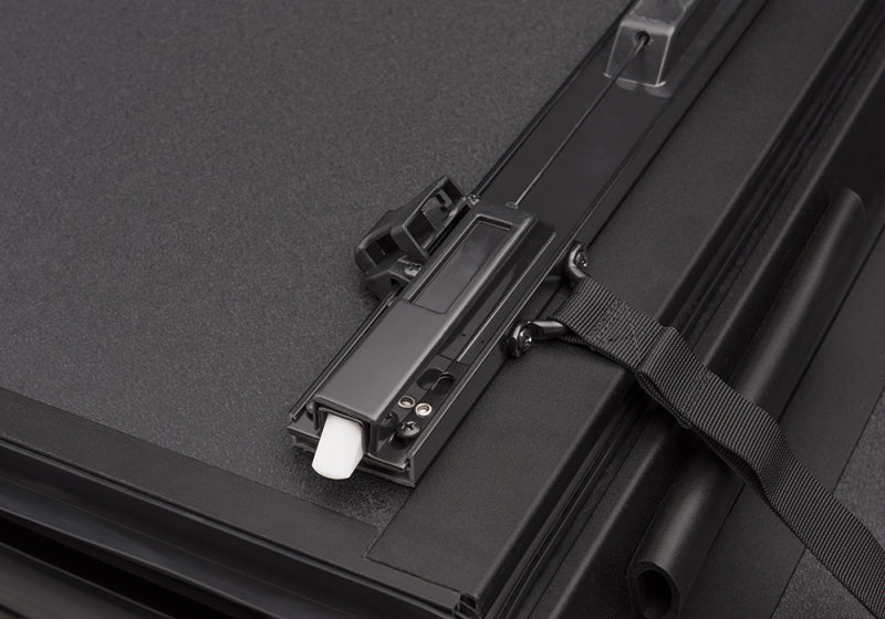 BAK 448126 - BAK448126 - BAK 15-20 Chevy Colorado/GMC Canyon 5ft Bed BAKFlip MX4 Matte Finish - Shipped in Europe - Tuningsupply.com
