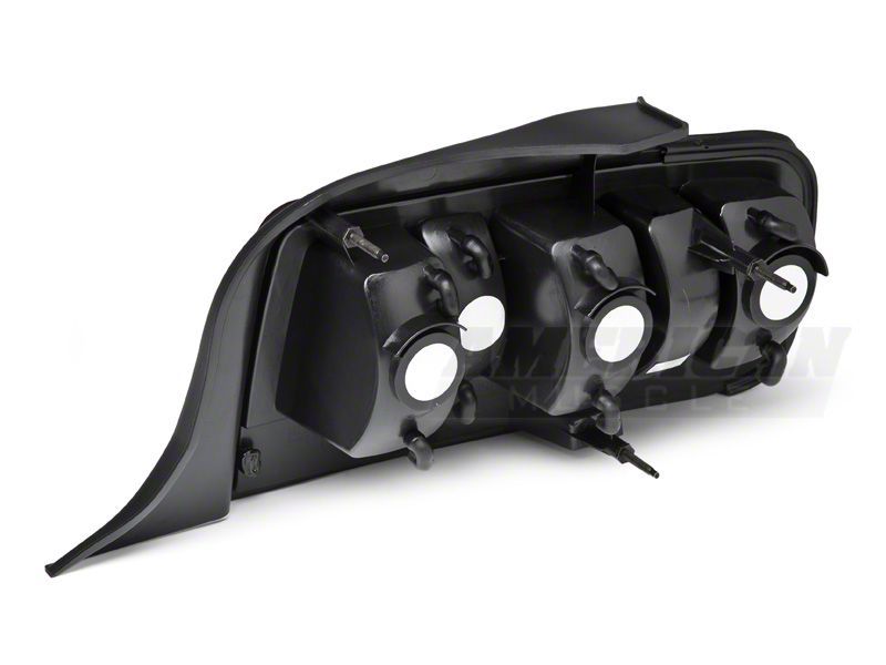 Raxiom 49123 - RAX49123 - Raxiom 05-09 Ford Mustang Coyote Tail Lights- Chrome Housing - Red/Clear Lens - Shipped in Europe - Tuningsupply.com
