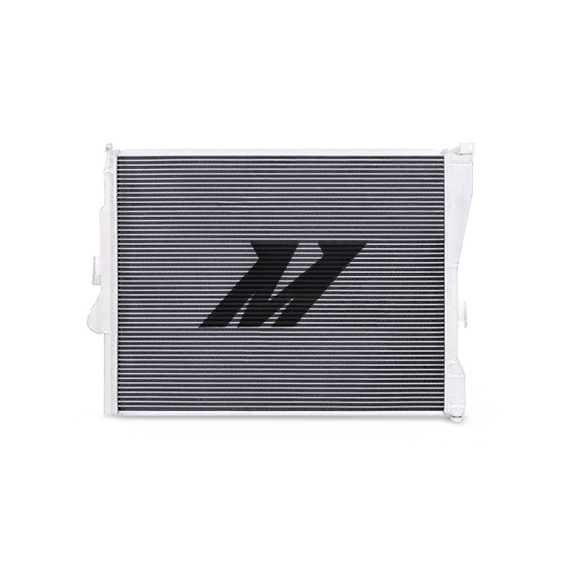 Mishimoto MMRAD-E46-323A - MISMMRAD-E46-323A - Mishimoto 99-06 BMW 323i/323i/328i/330i w/ Auto Transmission Performance Aluminum Radiator - Shipped in Europe - Tuningsupply.com
