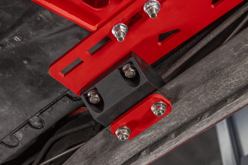 UMI Performance 3108-R - UMI3108-R - UMI Performance 78-88 GM G-Body Modular Adjustable Transmission Crossmember - Red - Shipped in Europe - Tuningsupply.com