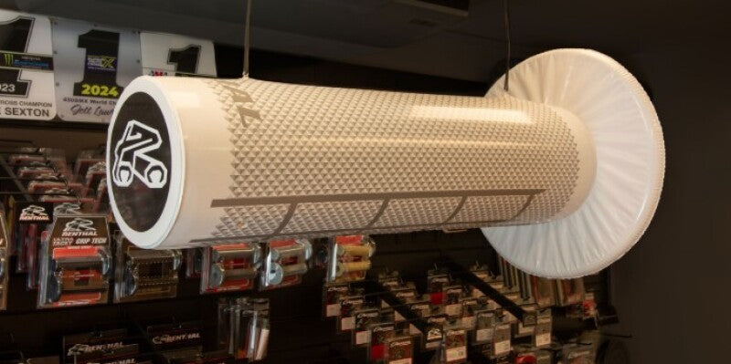 Renthal U-RN-INFLAT-LOG - RENU-RN-INFLAT-LOG - Renthal Inflatable Lock -On Grip - Shipped in Europe - Tuningsupply.com