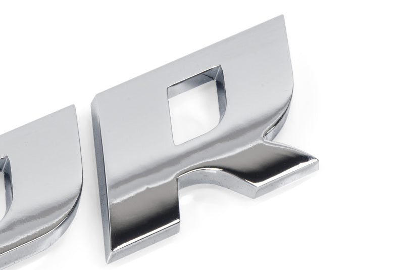 APR A1000006 - APRA1000006 - APR Badge - Polished Silver - Shipped in Europe - Tuningsupply.com