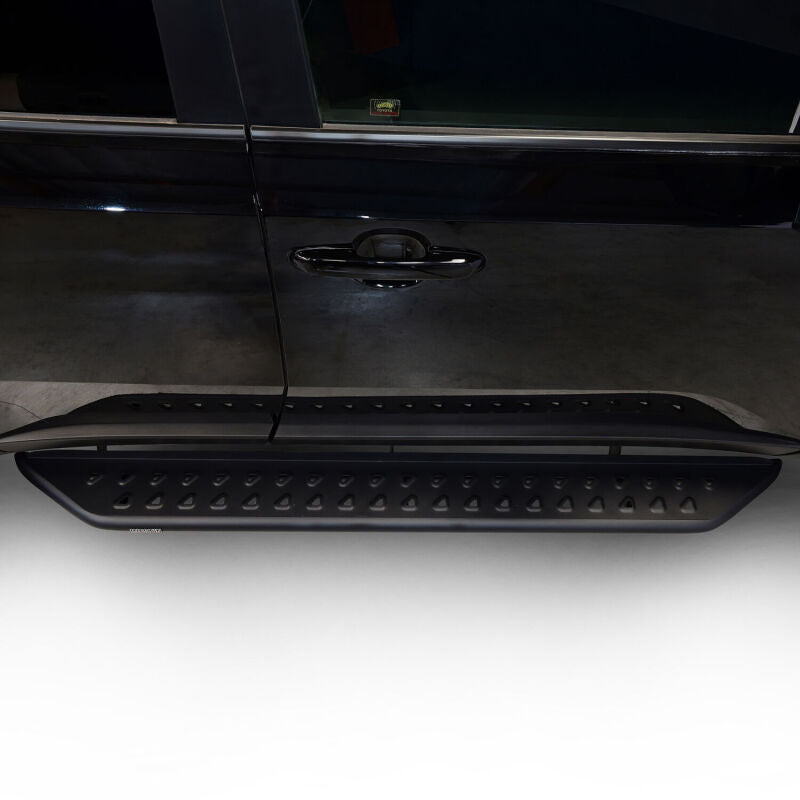 Westin 28-33795 - WES28-33795 - Westin 24-26 Toyota Land Cruiser Outlaw Running Boards Textured Black - Shipped in Europe - Tuningsupply.com