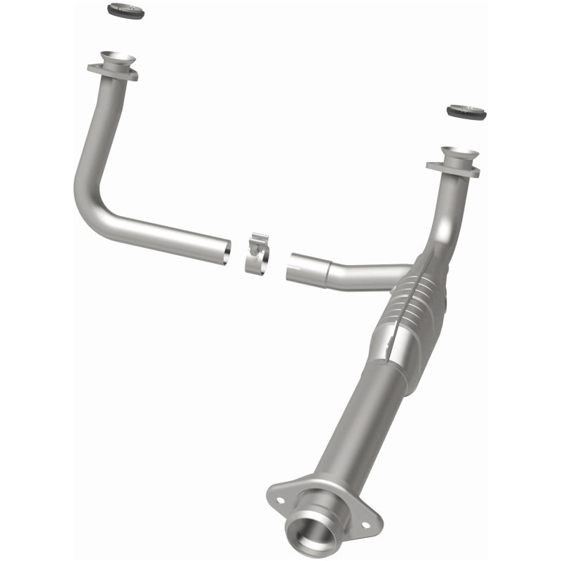 Magnaflow 23256 - MAG23256 - MagnaFlow Direct Fit Catalytic Converter GM 1500/2500/Suburban 5.0L - Shipped in Europe - Tuningsupply.com