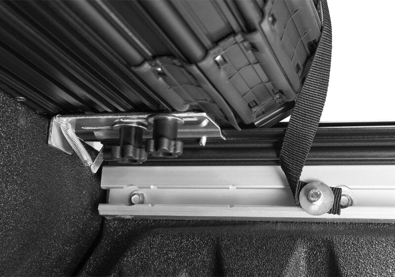 BAK - BAK80227RB - BAK 19-21 Dodge Ram w/ Ram Box Revolver X4s 5.7ft Bed Cover (New Body Style 1500 Only) - Shipped in Europe - Tuningsupply.com