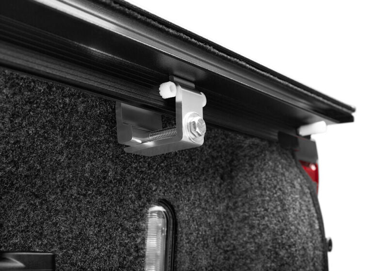 Retrax 80378 - RTX80378 - Retrax 21-22 Ford F-150 Super Crew/Super Cab (Incl. 2022 Lightning) 5.5ft Bed RetraxPRO MX - Shipped in Europe - Tuningsupply.com