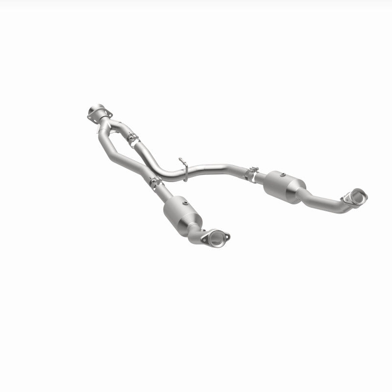 Magnaflow 280248 - MAG280248 - MagnaFlow 20-21 Ford Transit-150 Single Underbody V6 3.5L RWD Direct-Fit Catalytic Converter - Shipped in Europe - Tuningsupply.com