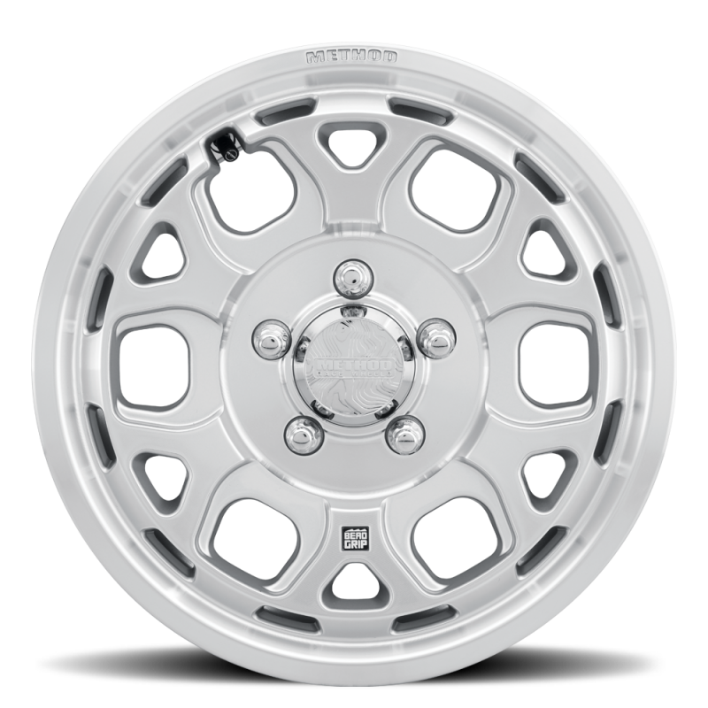 Method Wheels MR41657012361 - MRWMR41657012361 - Method MR416 Bead Grip 15x7 / 5x4.5 / 55mm Offset / 68.00mm Bore - Machined Clear Coat Wheel - Shipped in Europe - Tuningsupply.com