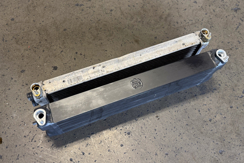 CSF 8317 - CSF8317 - CSF F1X M5/M6 and F9X M5/M8 High-Performance Engine Oil Cooler - Shipped in Europe - Tuningsupply.com