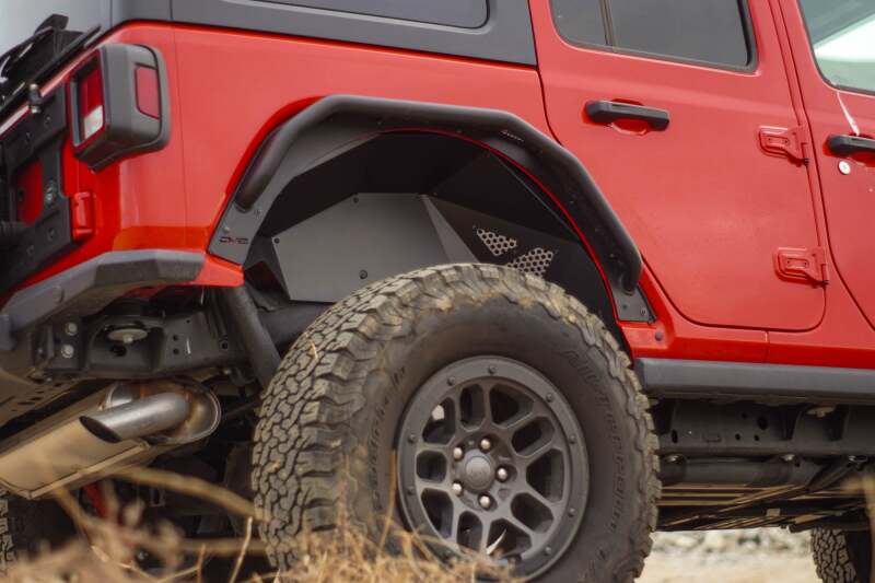 DV8 Offroad INFEND-06RB - DVEINFEND-06RB - DV8 Offroad 18-24 Jeep Wrangler JL Rear Inner Fenders - Shipped in Europe - Tuningsupply.com