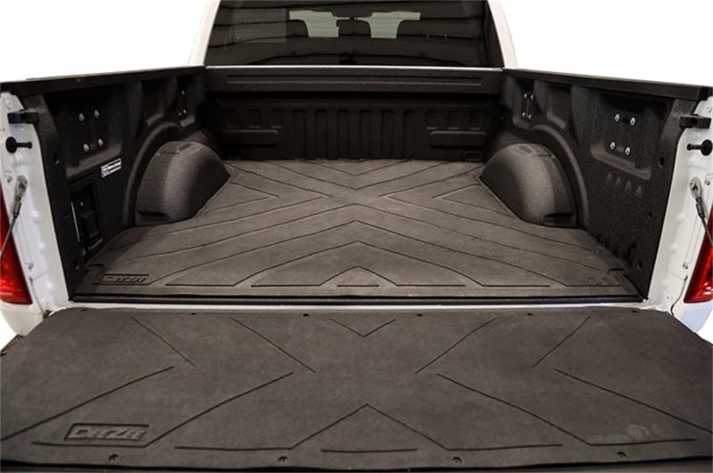 Dee Zee DZ77019 - DZEDZ77019 - Deezee 19-23 Chevrolet Silverado Heavyweight Bed Mat - Custom Fit 5 1/2Ft Bed (X Pattern) - Shipped in Europe - Tuningsupply.com