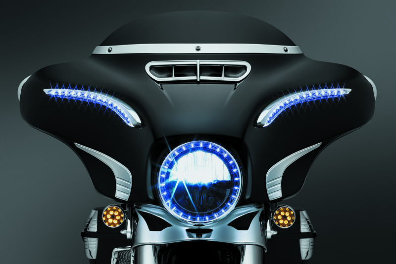 Kuryakyn 1387 - KUR1387 - Kuryakyn Smooth Windshield Trim 14-Up Touring Chrome - Shipped in Europe - Tuningsupply.com