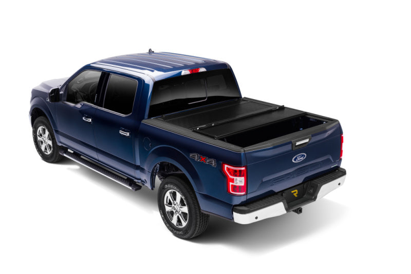BAK - BAK1126329 - BAK 15-20 Ford F-150 5ft 6in Bed BAKFlip FiberMax - Shipped in Europe - Tuningsupply.com