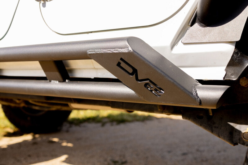 DV8 Offroad SRJK-07 - DVESRJK-07 - DV8 Offroad 2007-2018 Jeep Wrangler JK 4-Door Rock Sliders - Shipped in Europe - Tuningsupply.com