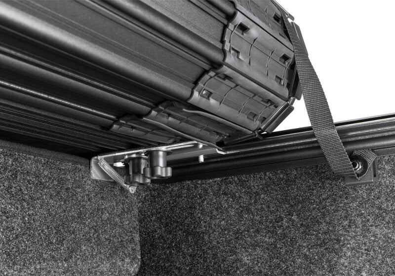 BAK - BAK80330 - BAK 17-23 Ford Super Duty Revolver X4s 6.10ft Bed Cover - Shipped in Europe - Tuningsupply.com