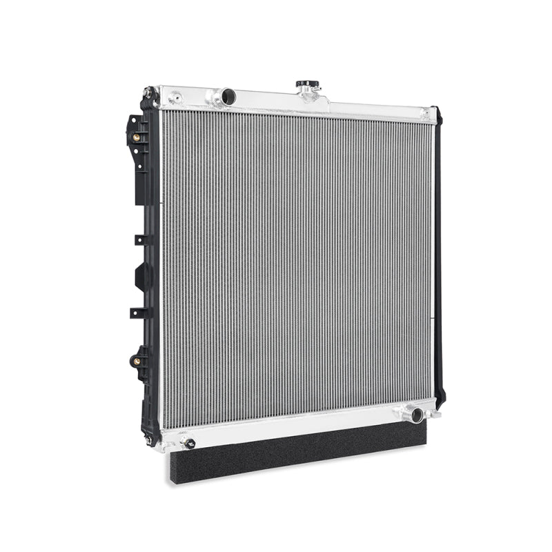 Mishimoto MMRAD-TUN-07 - MISMMRAD-TUN-07 - Mishimoto 2007+ Toyota Tundra 4.6/4.7/5.7L Performance Aluminum Radiator - Shipped in Europe - Tuningsupply.com